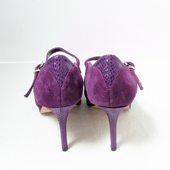 NWT White House black market suede heels - Picture 7 of 16